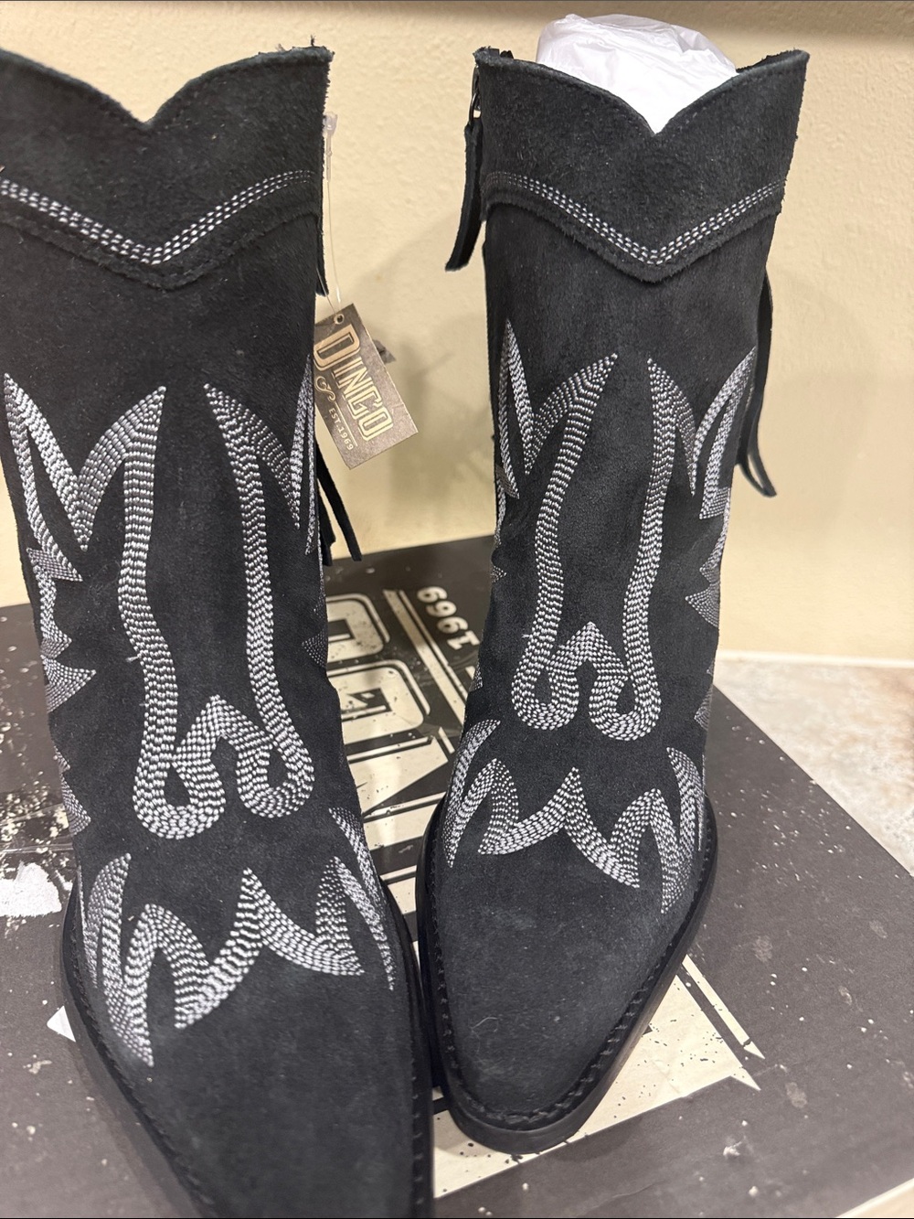 dingo Black Suede Western Heeled Boots with White Stitching - Picture 5 of 6